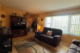 12 Bernice Rd, Belleville, NJ 07109 - Photo 6