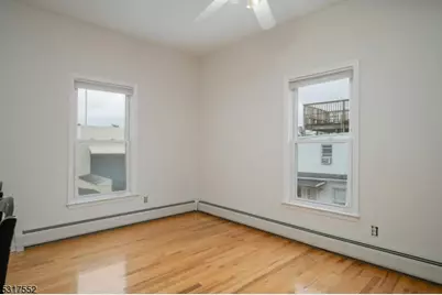 46 Franklin Pl, Summit, NJ 07901 - Photo 10