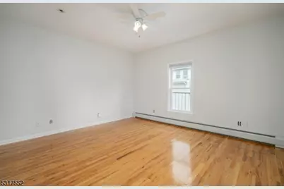 46 Franklin Pl, Summit, NJ 07901 - Photo 4