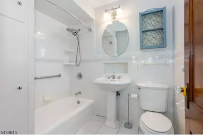 141 Henry St, Hasbrouck Heights, NJ 07604 - Photo 22