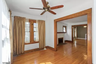 141 Henry St, Hasbrouck Heights, NJ 07604 - Photo 8