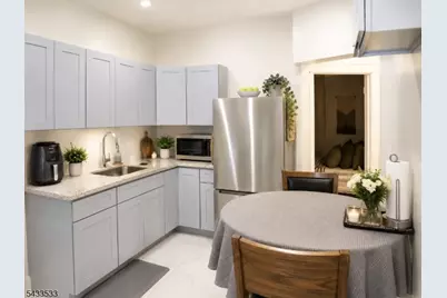 183 N Munn Ave, East Orange, NJ 07017 - Photo 16