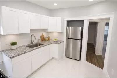 183 N Munn Ave, East Orange, NJ 07017 - Photo 14