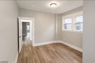 183 N Munn Ave, East Orange, NJ 07017 - Photo 10