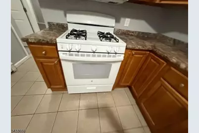 27 Seymour Ave, Newark, NJ 07108 - Photo 18