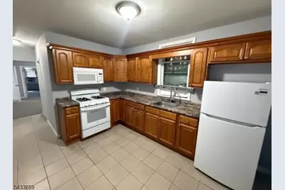 27 Seymour Ave, Newark, NJ 07108 - Photo 20
