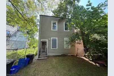 27 Seymour Ave, Newark, NJ 07108 - Photo 22