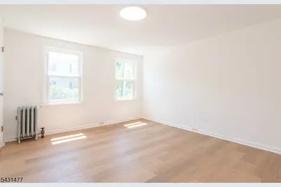 557 Christopher St, Orange, NJ 07050 - Photo 18