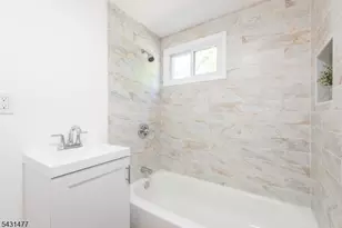 557 Christopher St, Orange, NJ 07050 - Photo 22