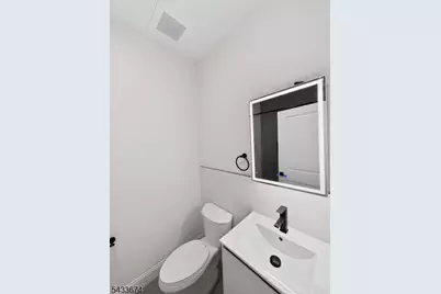 264 Hunterdon St #2, Newark, NJ 07103 - Photo 36