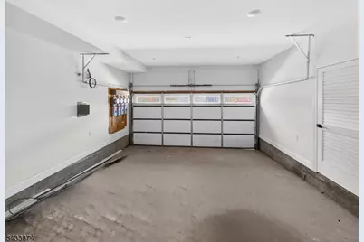 264 Hunterdon St #2, Newark, NJ 07103 - Photo 42