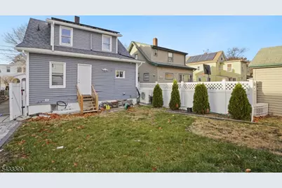 33 Sisco Pl, Clifton, NJ 07011 - Photo 12