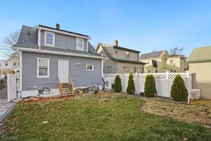 33 Sisco Pl, Clifton, NJ 07011 - Photo 12