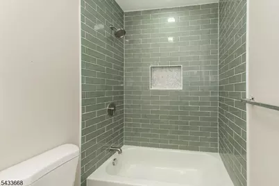 182 Union Ave, Belleville, NJ 07109 - Photo 8