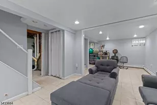 148 Locust Dr, Union Township, NJ 07083 - Photo 24