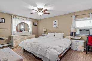 148 Locust Dr, Union Township, NJ 07083 - Photo 14