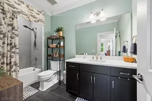 401 Mariners Pointe, Hopatcong, NJ 07843 - Photo 26