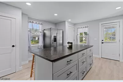 22 Decatur St #22, Knowlton Township, NJ 07832 - Photo 6
