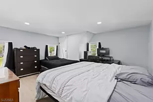 22 Decatur St, Knowlton Township, NJ 07832 - Photo 10