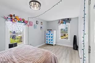 22 Decatur St, Knowlton Township, NJ 07832 - Photo 12