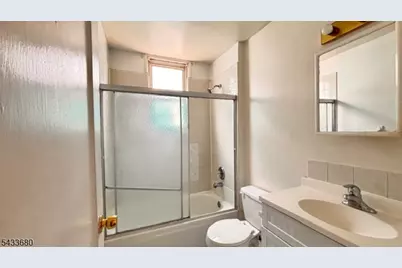 758 Hamilton St #2, Harrison, NJ 07029 - Photo 10