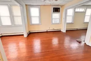 758 Hamilton St, Harrison, NJ 07029 - Photo 2