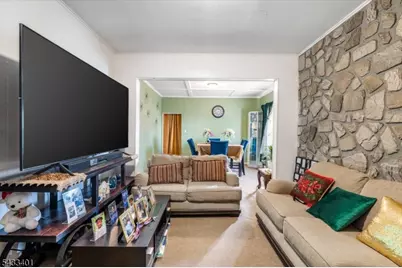 217 Lily St, Paterson, NJ 07522 - Photo 8