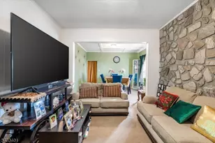 217 Lily St, Paterson, NJ 07522 - Photo 8