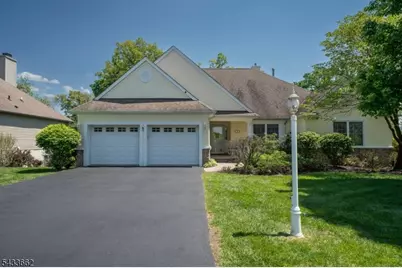 15 Bracken Hill Rd, Hardyston Township, NJ 07419 - Photo 1