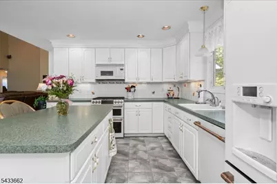 15 Bracken Hill Rd, Hardyston Township, NJ 07419 - Photo 14
