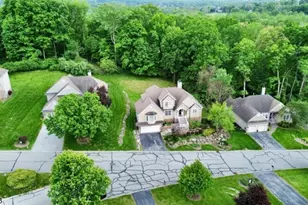 25 Bracken Hill Rd, Hardyston Township, NJ 07419 - Photo 2