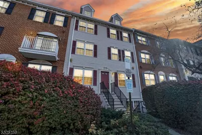 100 Callahan Ct, Newark, NJ 07103 - Photo 4