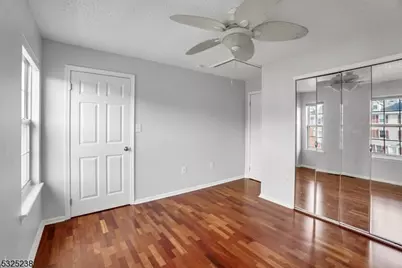 100 Callahan Ct, Newark, NJ 07103 - Photo 22
