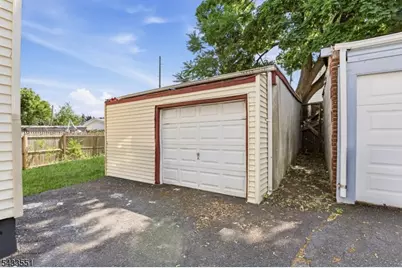 28 Underwood St, Newark, NJ 07106 - Photo 24