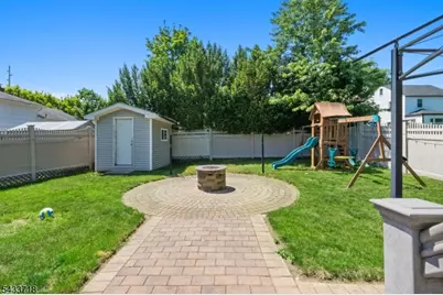 13 Ogden Rd, Belleville, NJ 07109 - Photo 36