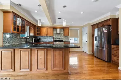 13 Ogden Rd, Belleville, NJ 07109 - Photo 12