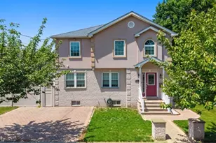 13 Ogden Rd, Belleville, NJ 07109 - Photo 34
