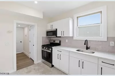470 14th Ave, Newark, NJ 07106 - Photo 28