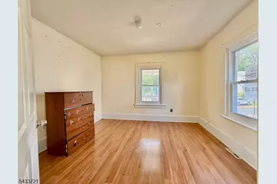 659 S 2nd St, Plainfield, NJ 07060 - Photo 6