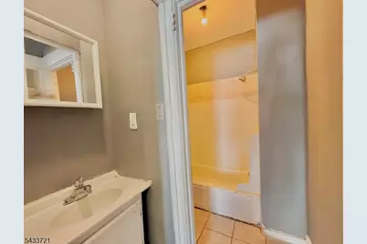 659 S 2nd St, Plainfield City, NJ 07060 - Photo 22