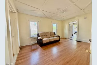 659 S 2nd St, Plainfield City, NJ 07060 - Photo 6