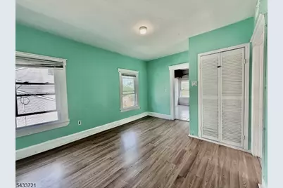 659 S 2nd St, Plainfield, NJ 07060 - Photo 12