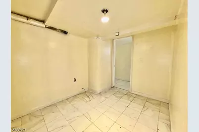 659 S 2nd St, Plainfield City, NJ 07060 - Photo 32