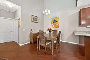 21 Samson Dr, Raritan Township, NJ 08822 - Photo 10
