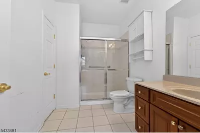 21 Samson Dr, Raritan Township, NJ 08822 - Photo 16