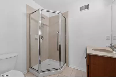 21 Samson Dr, Raritan Township, NJ 08822 - Photo 24