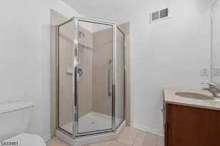 21 Samson Dr, Raritan Township, NJ 08822 - Photo 24