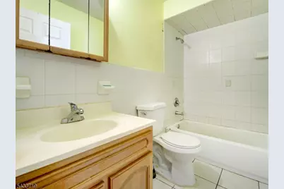 92 E Bigelow St, Newark, NJ 07114 - Photo 8