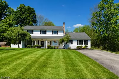 25 Carol Dr, Vernon Twp., NJ 07418 - Photo 1