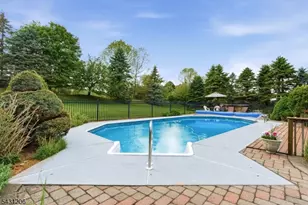 8 Links Ct, Sparta Township, NJ 07871 - Photo 32